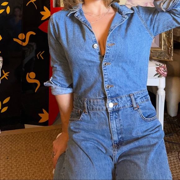 SOLD Jean jumpsuit - Picture 2 of 5